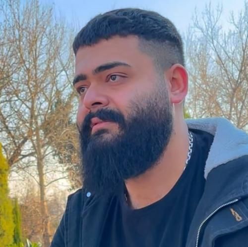 علیراد اخم نکن که میریزم بهم برام مهم نی