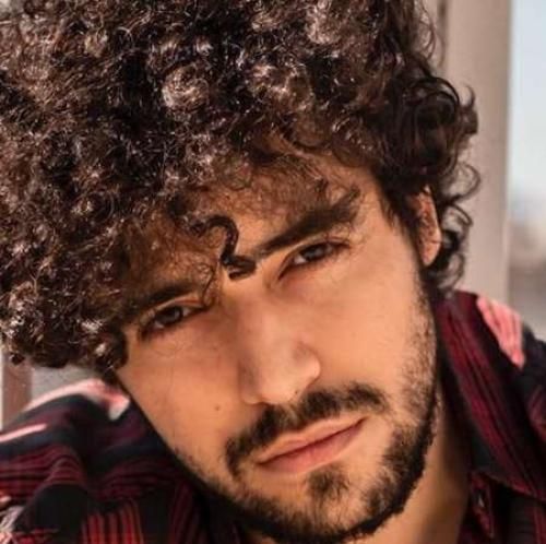 شروین سر تا پات دروغه می خوندم از چشات