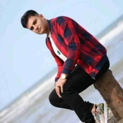 رامین کرمی وناو چویل تو دریای چمان غرق بیه