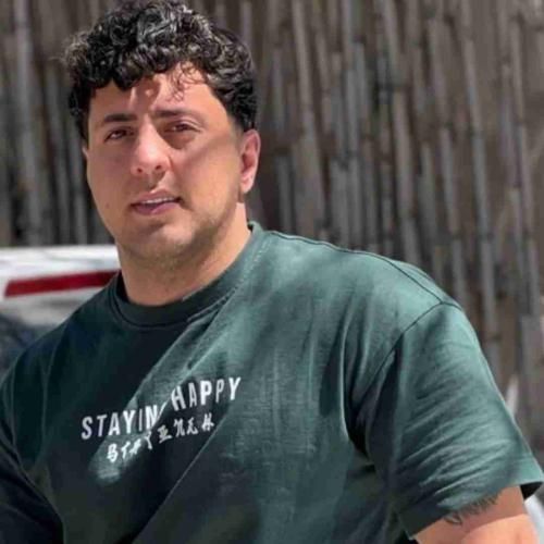 سبحان رستمی ضربه نزن به کسی که یه روزی عاشقت بود