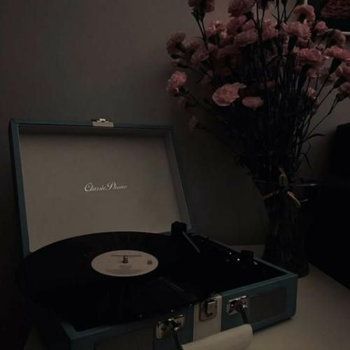 میخوام بدونی که دلم داره برات پر میزنه