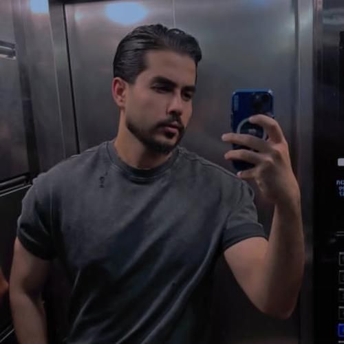 یونس بیات بیا زندونیه بغلت شم بزار مثل قدیم بلدت شم